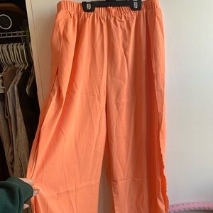 Elastic waist split thigh pants